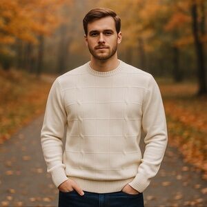 Oscar de la Renta Men’s Ivory Cable Grid Crewneck Sweater | Luxury Fall Knit MED